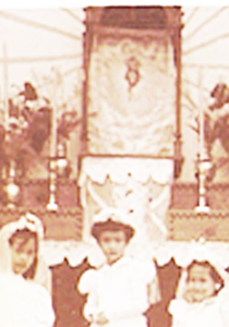 altar1.jpg